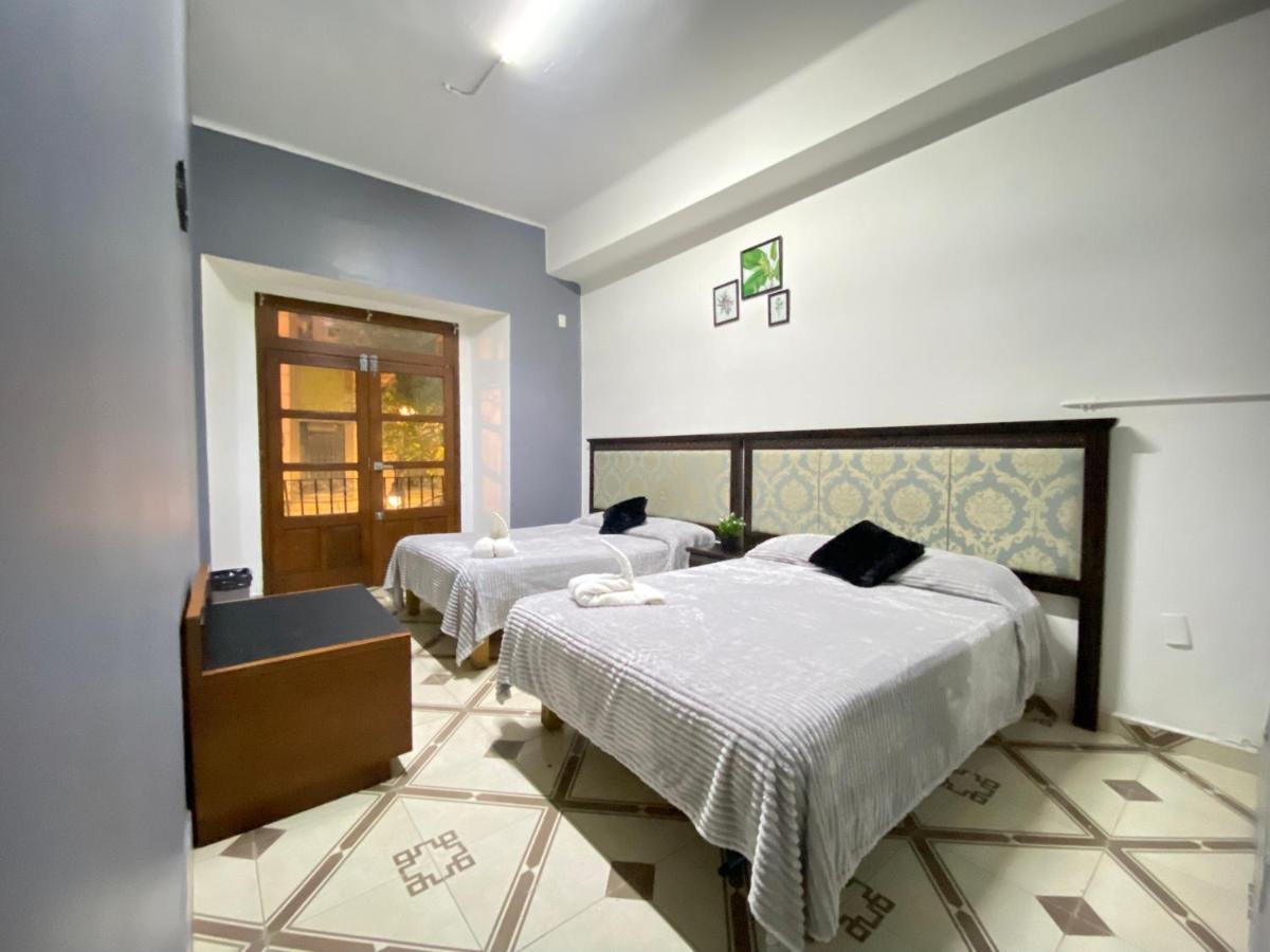 Alto Hostel Mexico-stad Buitenkant foto