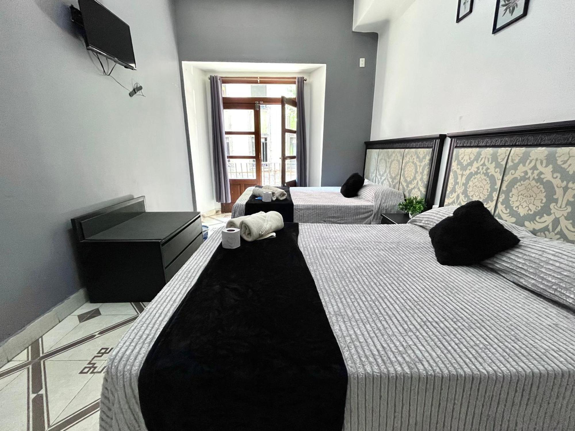 Alto Hostel Mexico-stad Buitenkant foto